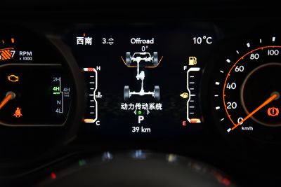 2024款 2.0T 撒哈拉四门版-内饰-图片-有驾