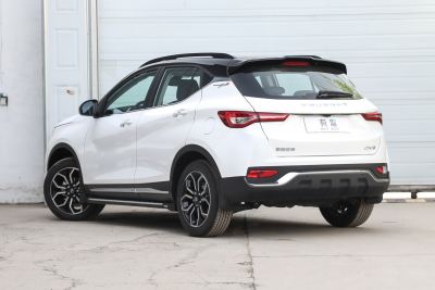 2021款 1.5T CVT尊贵型-外观-图片-有驾
