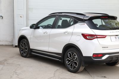 2021款 1.5T CVT尊贵型-外观-图片-有驾