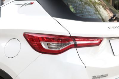 2021款 1.5T CVT尊贵型-外观-图片-有驾