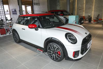 2025款 JOHN COOPER WORKS-外观-图片-有驾