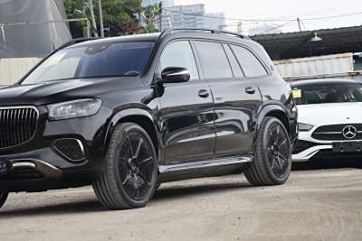 2025款 GLS 600 4MATIC 极夜版-外观-图片-有驾