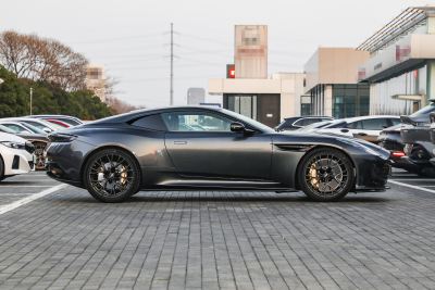 2025款 4.0T V8 Coupe-外观-图片-有驾