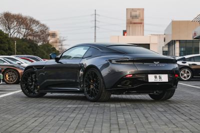 2025款 4.0T V8 Coupe-外观-图片-有驾
