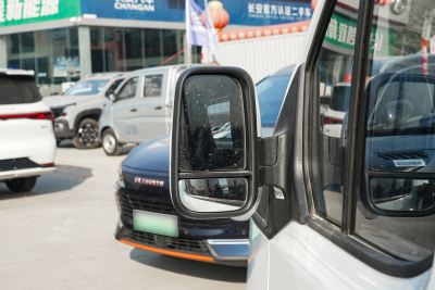 2025款 速运舱 宁德时代53kwh 长轴高顶精英型 6座-外观-图片-有驾