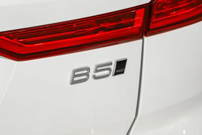 2025款 B5 四驱智逸豪华版-外观-图片-有驾