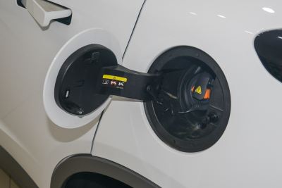 2022款 400KM 出行版-外观-图片-有驾