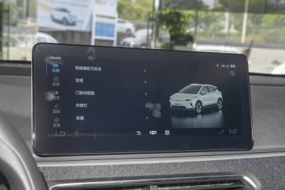2022款 400KM 出行版-内饰-图片-有驾