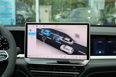 2025款 Pro 380TSI 龙运版-内饰-图片-有驾