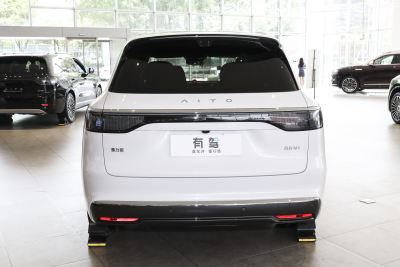 2025款 增程 Ultra版 53.4kWh 6座版-外观-图片-有驾