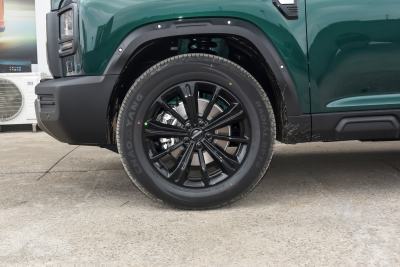 2025款 2.0T 4WD Ultra-外观-图片-有驾