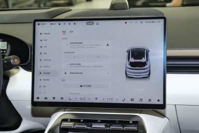 2025款 四驱智驾版 75kWh-内饰-图片-有驾