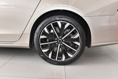 2026款 B5 智远豪华版-外观-图片-有驾