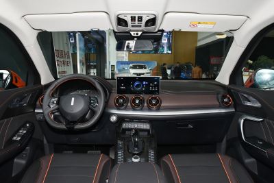 2021款 1.5T 两驱元气橙版-内饰-图片-有驾