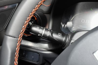 2021款 1.5T 两驱元气橙版-内饰-图片-有驾