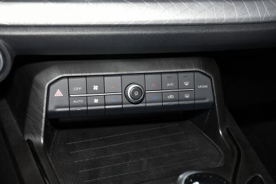 2021款 1.5T 两驱元气橙版-内饰-图片-有驾