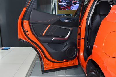 2021款 1.5T 两驱元气橙版-内饰-图片-有驾