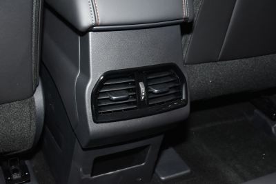 2021款 1.5T 两驱元气橙版-内饰-图片-有驾