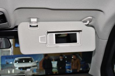 2021款 1.5T 两驱元气橙版-内饰-图片-有驾