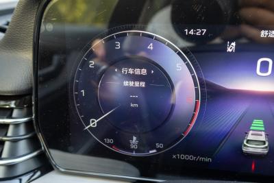 2025款 2.0T 四驱玄影版-内饰-图片-有驾 2025款 2.0T 四驱玄影版-内饰-图片-有驾