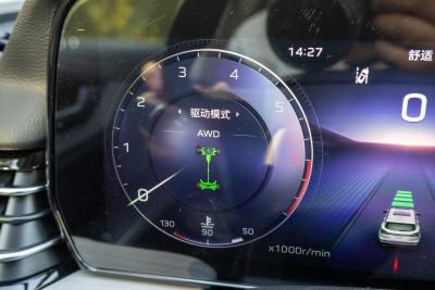 2025款 2.0T 四驱玄影版-内饰-图片-有驾 2025款 2.0T 四驱玄影版-内饰-图片-有驾
