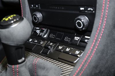 2023款 Spyder RS 4.0L-内饰-图片-有驾