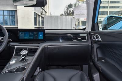 2023款 1.5T 优越版-内饰-图片-有驾