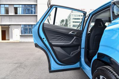 2023款 1.5T 优越版-内饰-图片-有驾