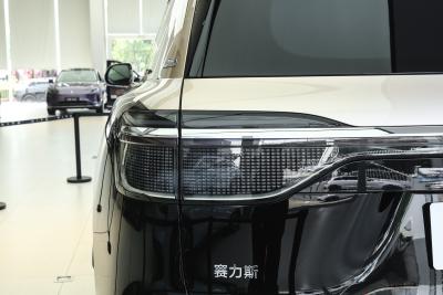 2026款 增程 Ultimate 领世加长版 6座-外观-图片-有驾