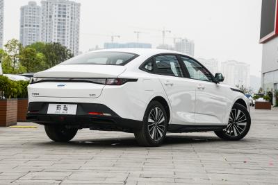 2025款 标准版-外观-图片-有驾