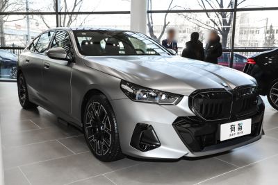 2026款 530Li 尊享型 M运动套装-外观-图片-有驾