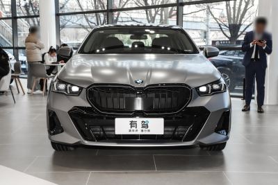 2026款 530Li 尊享型 M运动套装-外观-图片-有驾
