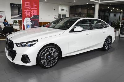 2026款 530Li 尊享型 M运动套装-外观-图片-有驾