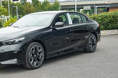 2026款 530Li 尊享型 M运动套装-外观-图片-有驾