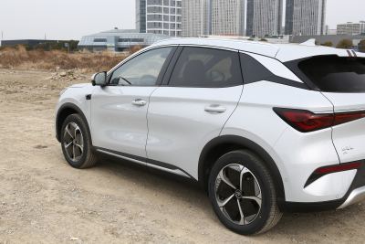 2025款 智驾版 510KM 超越型-外观-图片-有驾