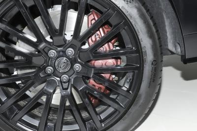 2025款 4.4 V8 SV Edition Two-外观-图片-有驾