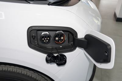 2025款 悦程版中轴高顶83kWh-外观-图片-有驾