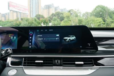 2025款 1.6TGDI DCT尊贵型-内饰-图片-有驾 2025款 1.6TGDI DCT尊贵型-内饰-图片-有驾