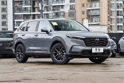 2026款 全球30年荣耀款 240TURBO 两驱锋尚5座版-外观-图片-有驾