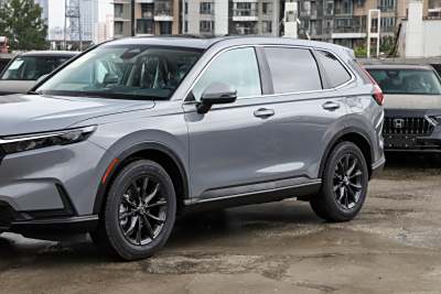 2026款 全球30年荣耀款 240TURBO 两驱锋尚5座版-外观-图片-有驾