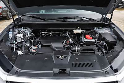 2026款 全球30年荣耀款 240TURBO 两驱锋尚5座版-外观-图片-有驾