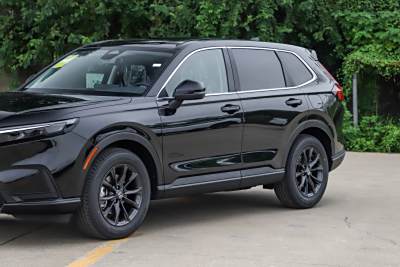 2025款 240TURBO 两驱基本型 5座-外观-图片-有驾