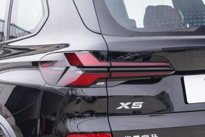 2023款 xDrive 40Li 尊享型M运动曜夜套装-外观-图片-有驾