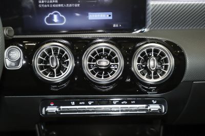 2025款 A 200 L 时尚型-内饰-图片-有驾