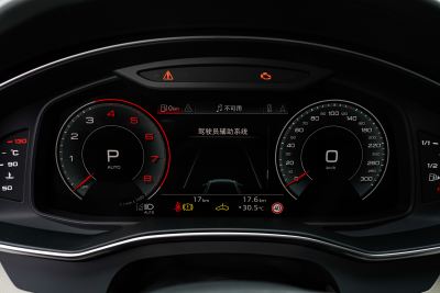 2025款 改款 55 TFSI quattro 旗舰动感型-内饰-图片-有驾