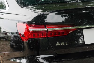 2025款 改款 55 TFSI quattro 旗舰动感型-外观-图片-有驾