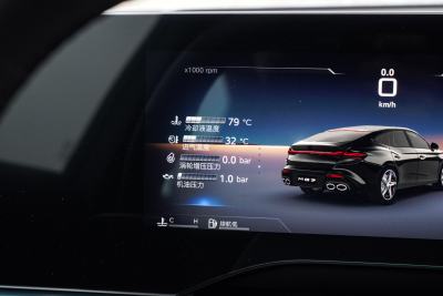 2025款 2.0T 405 AT奢享版-内饰-图片-有驾