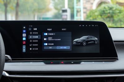 2025款 2.0T 405 AT奢享版-内饰-图片-有驾