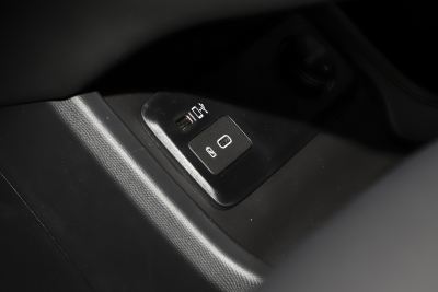 2023款 影速 270T R-STYLE版-内饰-图片-有驾