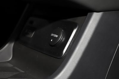2023款 影速 270T R-STYLE版-内饰-图片-有驾
